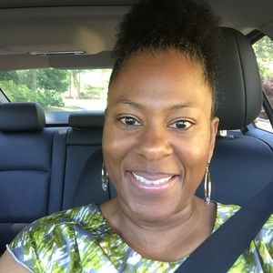 Meet your Posher, Bettina